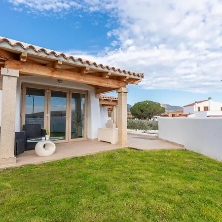 Dom wakacyjny Sea View House 6 Olbia