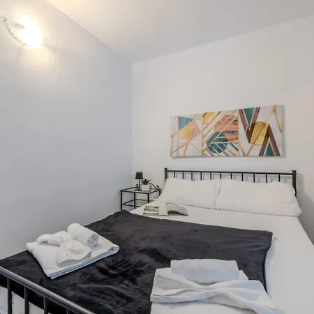 度假居 Sea View House 6 *